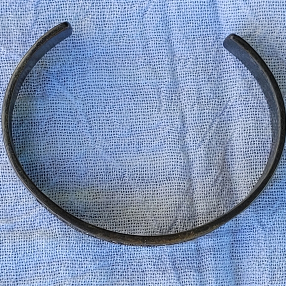 Touchstone Crystal Cuff Bracelet with Box - Picture 2 of 12